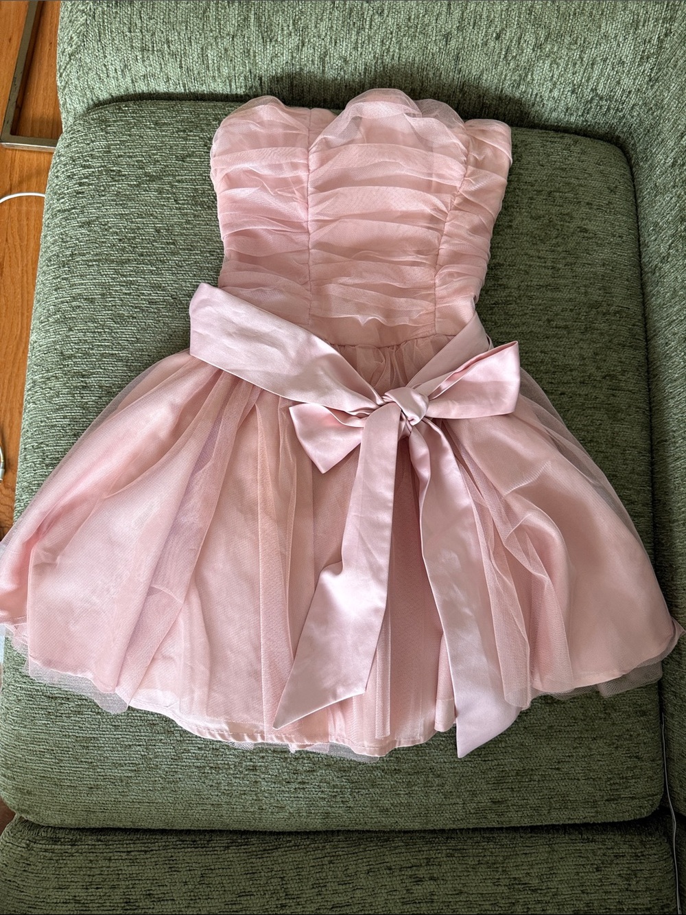Forever 21 Women Light Pink Strapless Tulle Party Dress with Belt Bow